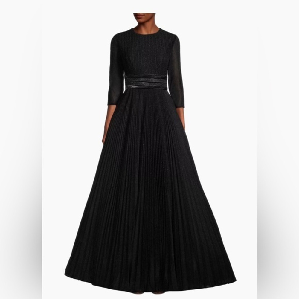 IEENA FOR MAC DUGGAL Shimmering Pleated A-Line 3/4 Sleeve Gown Size 14 30700